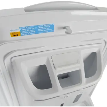Пральна машина з вертикальним завантаженням Indesit BTW A51052 (UA/EU)