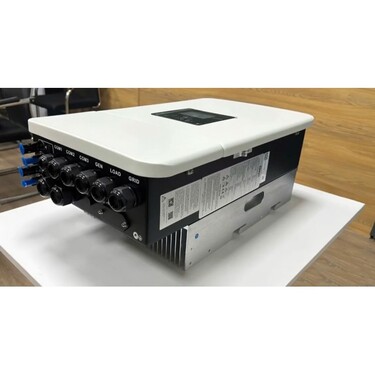 Інвертор гібридний Deye SUN-6K-SG05LP1-EU-AM2-P